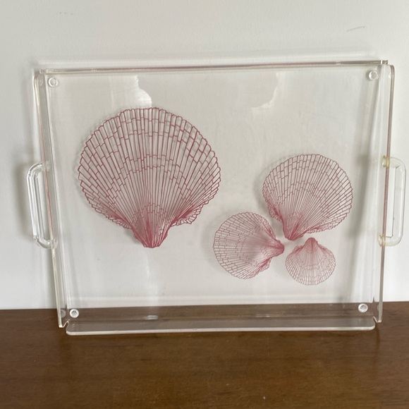 Vintage Lucite Acrylic Clam Scallop Shells Seashell Tray with Handles - Picture 2 of 7